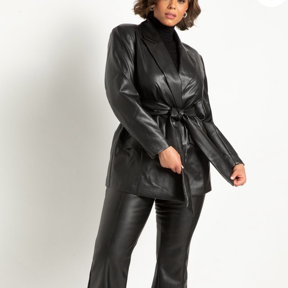 Eloquii Faux Leather Belted Blazer size 20 like new worn once for event